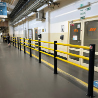 Flexible anti-impact barriers