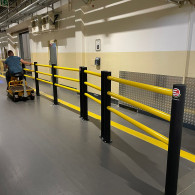 Flexible anti-impact barriers