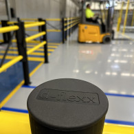 Flexible anti-impact barriers