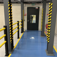 Flexible anti-impact barriers