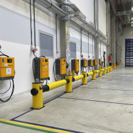 Flexible anti-impact barriers