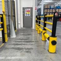 Flexible anti-impact barriers