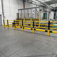 Flexible anti-impact barriers