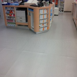 SUPERELASTIC INFINITY