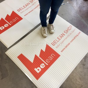 PRIEMYSELN� ROHO� S LOGOM