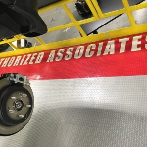 PRIEMYSELN� ROHO� S LOGOM