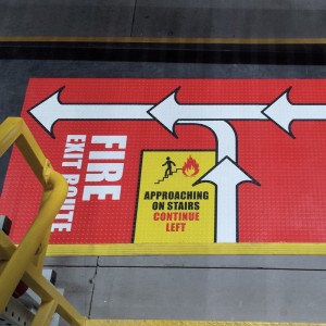 PRIEMYSELN� ROHO� S LOGOM