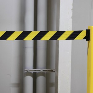 MAGNETICK� VYS�VATE�N� BARI�RA