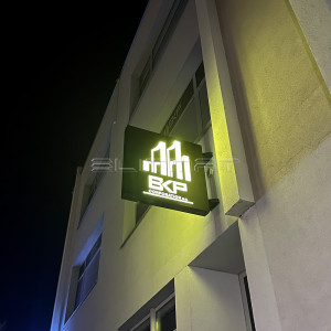 Sveteln� box + v�str�ka