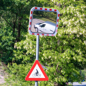 Dopravn� zrkadlo TM